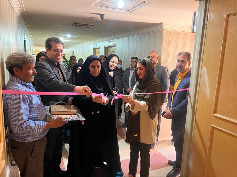 نمایشگاه آثار هنری در نگارخانه راز فرهنگسرای سیرجان برپا شد