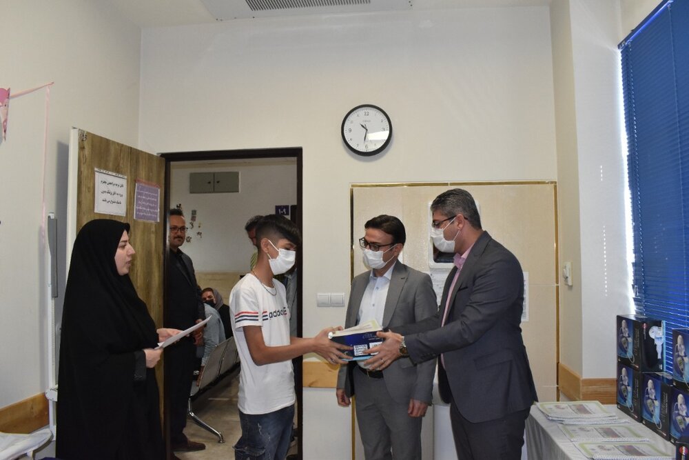 اهداء ۱۲ دستگاه نبولایزر به بیماران فیبروز کیستیک (CF) استان کردستان