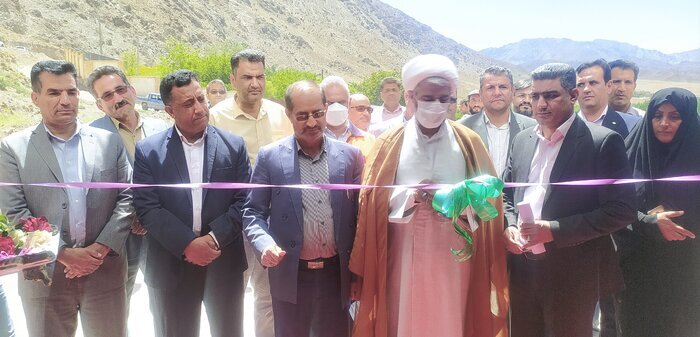 افتتاح ۳۵ طرح عمران روستایی و برق رسانی در بخش دهبکری بم 