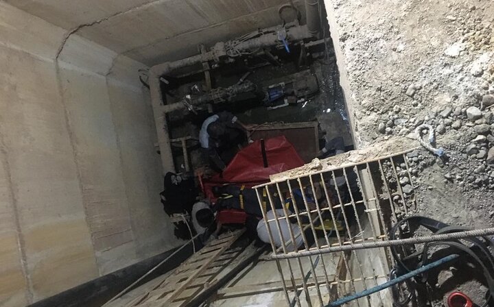 مصدومیت یک کارگر در حادثه سقوط در کارخانه مس کاتاک سیرجان