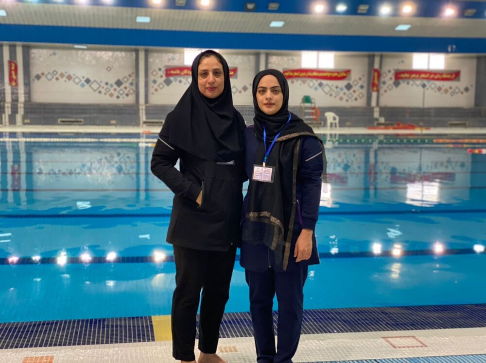  موفقیت  ۲ پرستار خانم دانشگاه علوم پزشکی جهرم در مسابقات شنای کشور