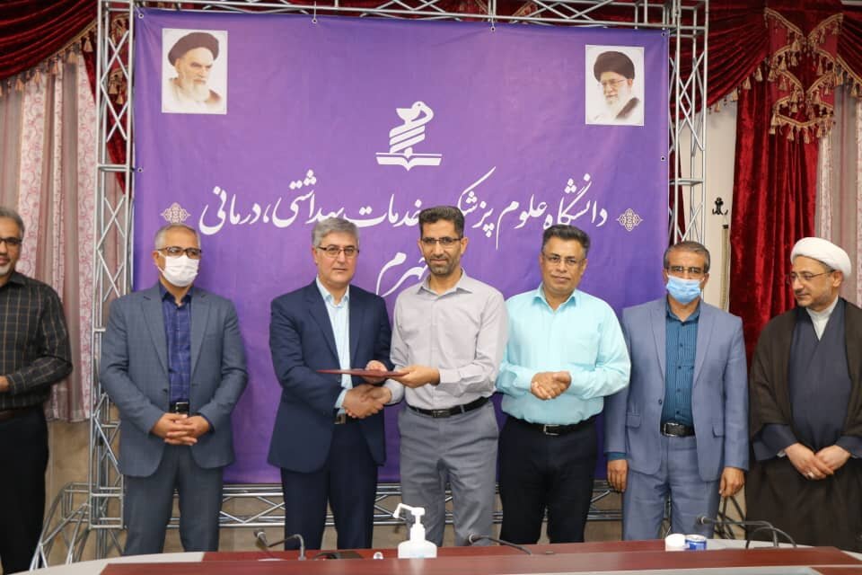 تجلیل از کارکنان برتر و نمونه دانشگاه علوم پزشکی جهرم