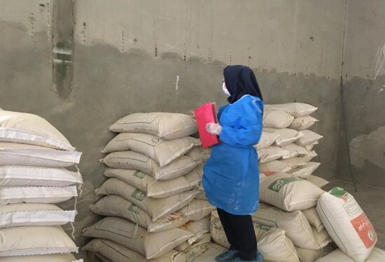 کشف و ضبط ۳ تن مکمل فاقد پروانه ساخت در کردستان