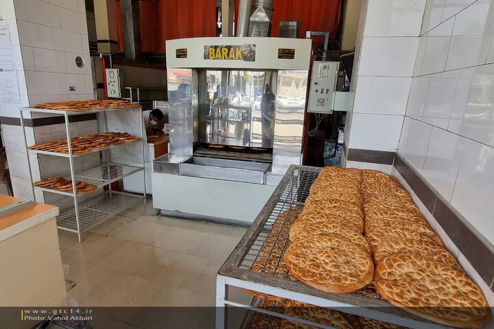 اعطای ۲۳۰ میلیارد ریال تسهیلات بانکی به واحدهای نانوایی در استان زنجان