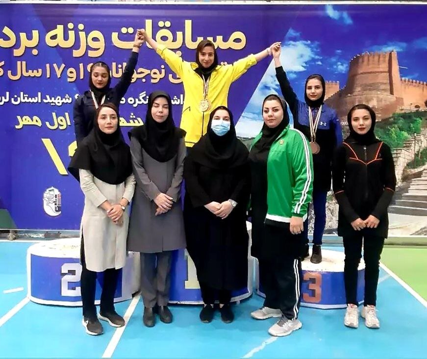 نایب قهرمانی بانوان کردستانی در رقابت‌های وزنه‌برداری قهرمانی نوجوانان کشور