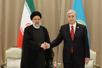 دیدار رئیس جمهور قزاقستان با آیت الله رئیسی