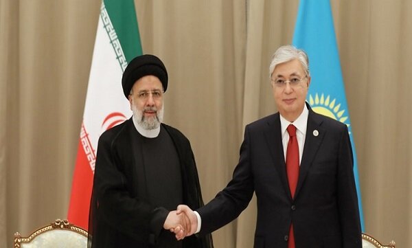 رئیس جمهور قزاقستان با حجت‌الاسلام رئیسی دیدار کرد