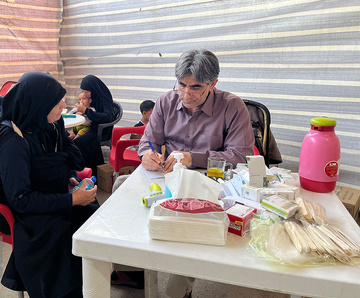 موکب بهداشتی و درمانی خراسان‌جنوبی در شهر کاظمین