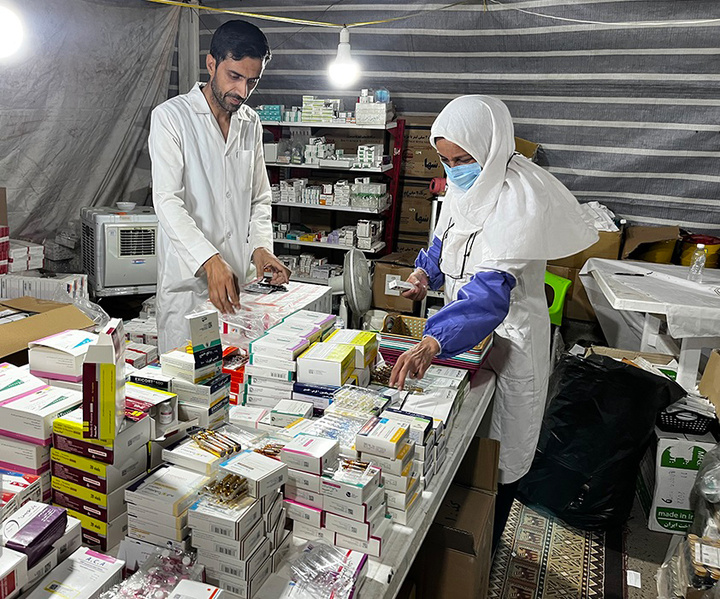 ارائه خدمات بهداشتی و درمانی به زائرین پیاده‌روی اربعین حسینی