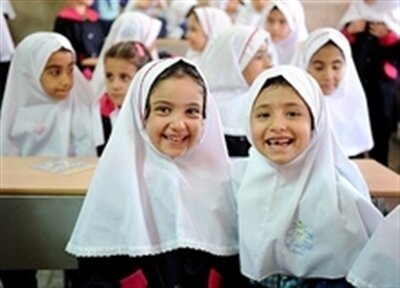 بیش از ۲۱ هزار دانش آموز پایه اول زنجانی راهی مدرسه می‌شوند 


