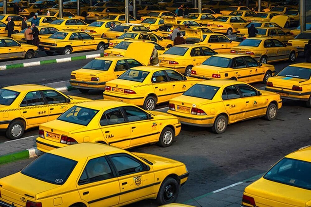 ۱۰ هزار تاکسی فرسوده تهران تا شهریور ۱۴۰۳ نوسازی می شود