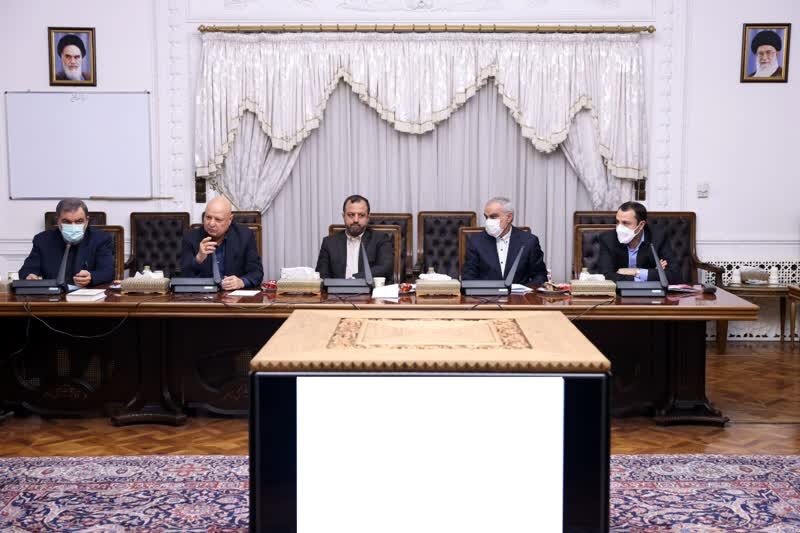 تمدید مهلت واردات ماشین‌آلات و تجهیزات تولیدی به منظور حمایت از تولید داخلی