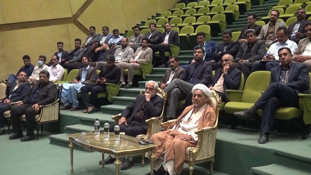 جامعه شورایی یک ظرفیت بی بدیل و مهم برای کشور است