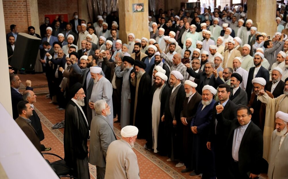 تفرقه در گلستان جایی ندارد