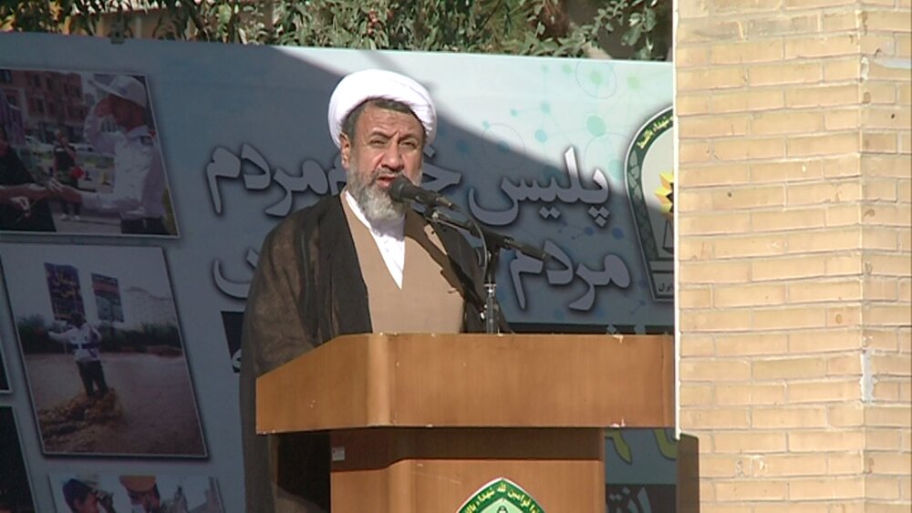 فراجا در کنار مردم و در خدمت مردم