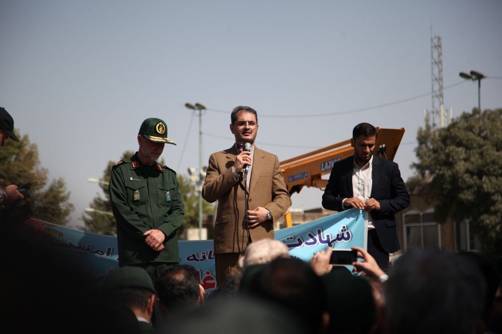 خون شهدا انسجام و وحدت ملت را مستحکم تر می‌کند