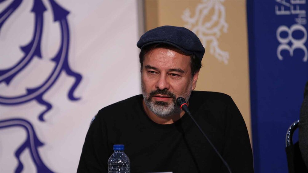 پاسپورت پیمان قاسمخانی هم توقیف شد