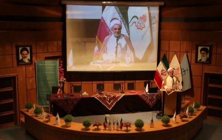 تدوین پیوست فرهنگی در برنامه های مجموعه های تاریخی استان کرمان