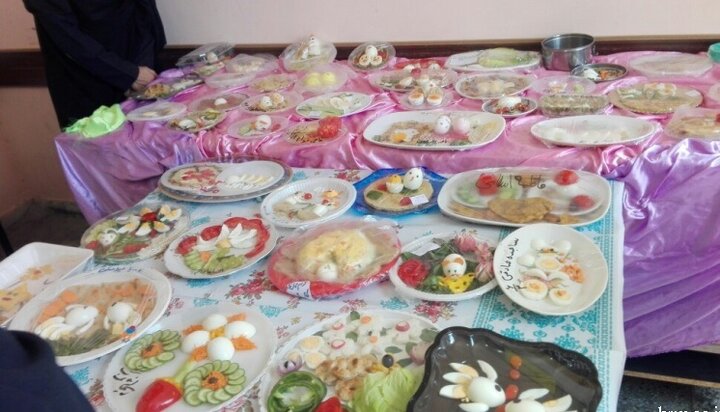 توزیع صبحانه تخم مرغ در مدارس شهر کرمان