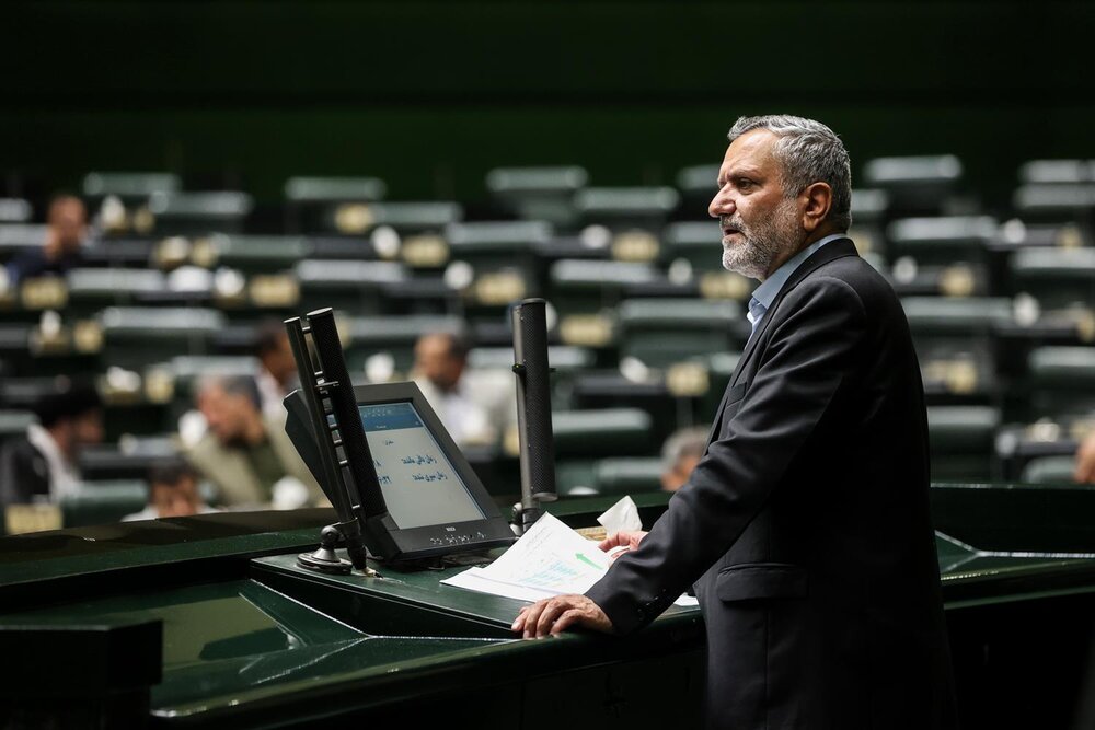 استفاده از ظرفیت دانش بنیان ها و نبوغ جوانان در دستور کار وزارت تعاون قرار می گیرد