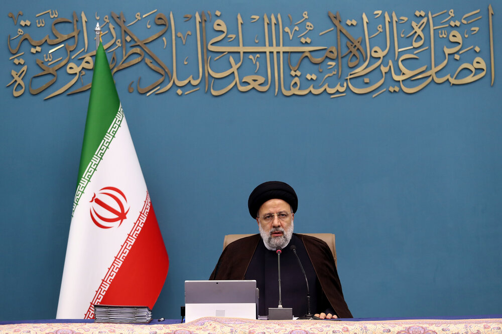 کنترل بازار با پیگیری عالی‌ترین مسئول دستگاه‌های مربوط و بکارگیری تیم‌های نظارتی حرفه‌ای