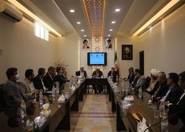 نقش تاثیرگذار شخصیت های علمی در پیشگیری از وقوع جرم