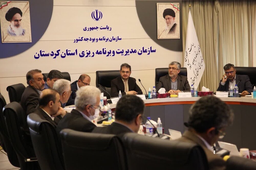 افزایش ظرفیتهای درآمدی، بهبود وضعیت پروژه های  عمرانی کردستان را به دنبال دارد/ضرورت شناسایی ظرفیت‌های بودجه توسط دستگاههای اجرایی