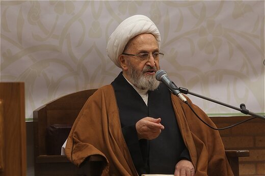 آیت الله سبحانی حمله تروریستی در حرم شاهچراغ را محکوم کرد