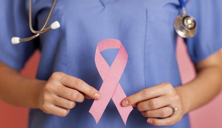 ظرفیت بزرگ داوطلبان زن هلال احمر برای کنترل سرطان پستان در کشور
