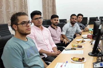 گزارش تصویری برگزاری طرح رویش یادواره سردار شهید حاج قاسم سلیمانی در دانشکده بهداشت اوز