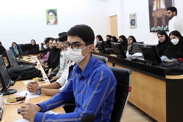 گزارش تصویری برگزاری طرح رویش یادواره سردار شهید حاج قاسم سلیمانی در دانشکده بهداشت اوز