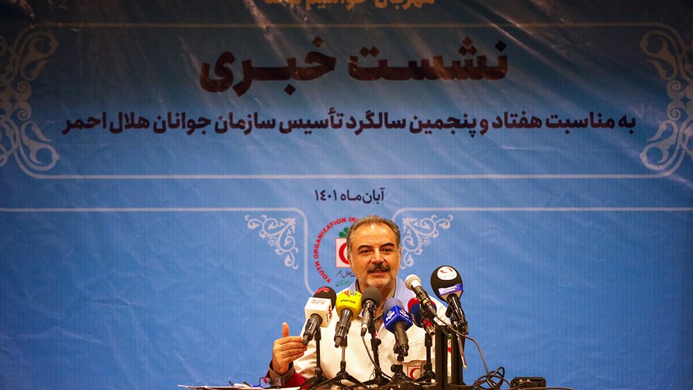 فعالیت آموزشی 14 هزار و 600 کانون هلال احمر در کشور

