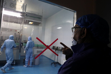 بازدید وزیربهداشت از کارخانجات دارویی جابر بن حیان و دارو پخش