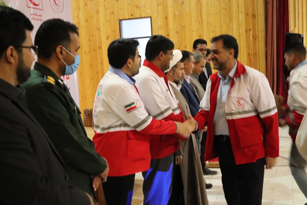 از برترین های سازمان جوانان جمعیت هلال احمر استان کرمان تجلیل شد