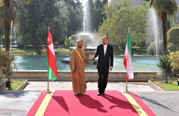 دیدار وزرای امور خارجه جمهوری اسلامی ایران و سلطنت عمان