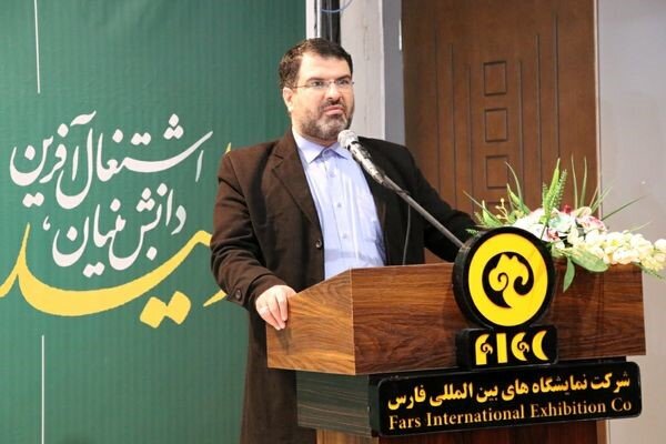 مشاور وزیر جهاد کشاورزی: استان فارس جزو استان های پیشرو در اصلاح الگوی کشت است