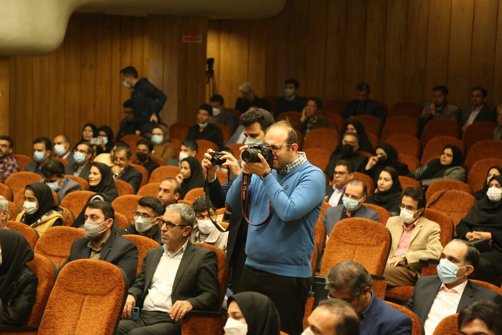 از پژوهشگران و فناوران برتر استان کرمان تجلیل شد