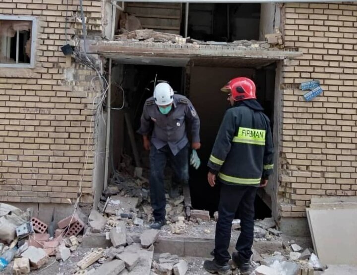 مصدومیت دو نفر در پی انفجار یک منزل مسکونی در کرمان