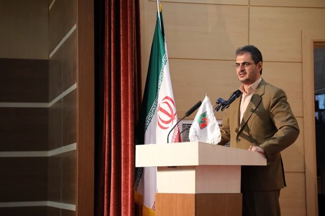 نیاز به اعتبار ۱۲۰۰ میلیارد تومانی برای بهره‌برداری از راه آهن سنندج