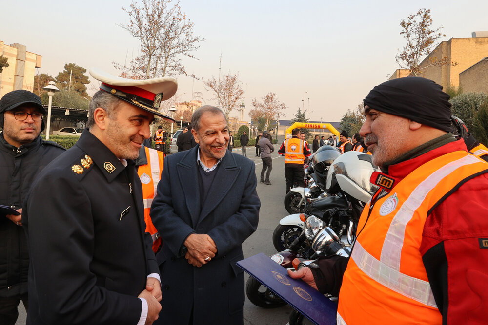 حرکت کاروان موتورسیکلت های سنگین از تهران به سمت استان کرمان 