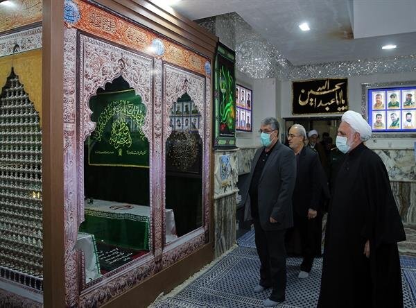 رئیس قوه قضائیه وارد دیار کریمان شد/ دیدار با خانواده شهید حاج قاسم سلیمانی
