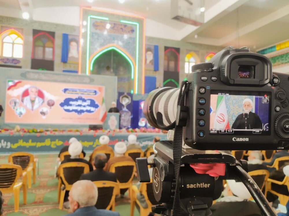 برگزاری آیین "تقریب روحانیت و مقاومت" در کرمان/آنچه حاج قاسم را درخشان کرد معنویت او بود