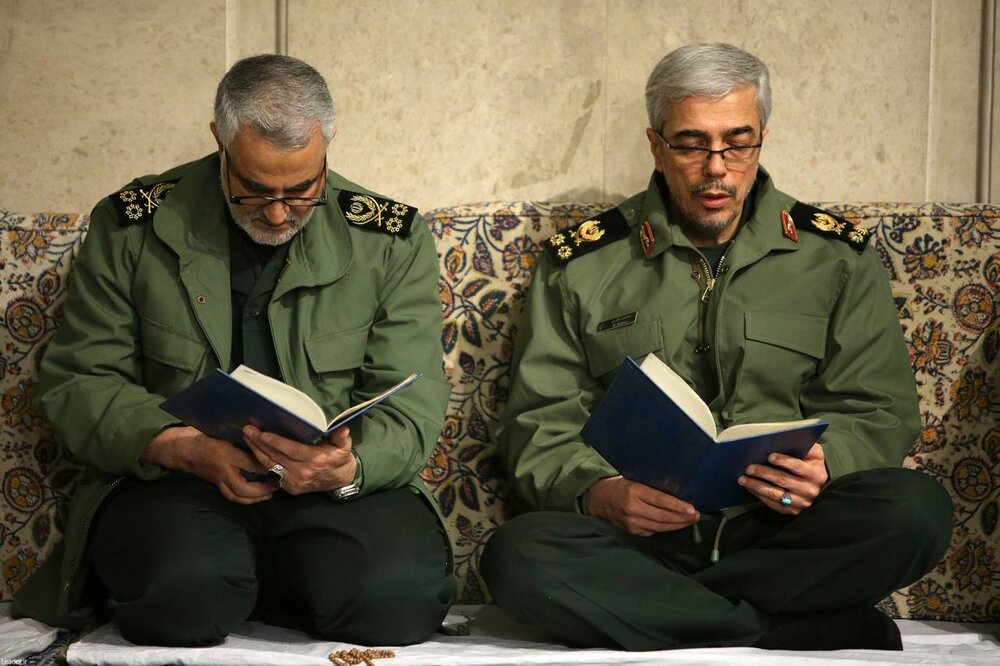 رئیس ستاد کل نیروهای مسلح: حاج قاسم لحظه ای پرچم کشورش را زمین نگذاشت