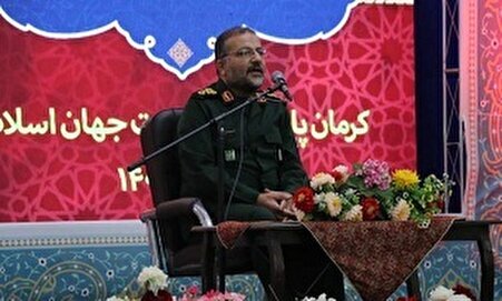 ملت ایران در تشییع و سالگرد شهید سلیمانی و شهدای دیگر افتخار آفریدند