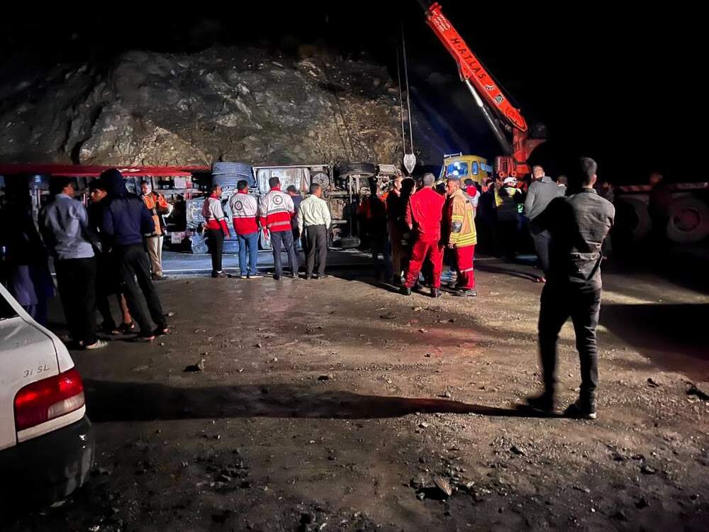 ۷ کشته و مصدوم در تصادف جاده ای محور منوجان