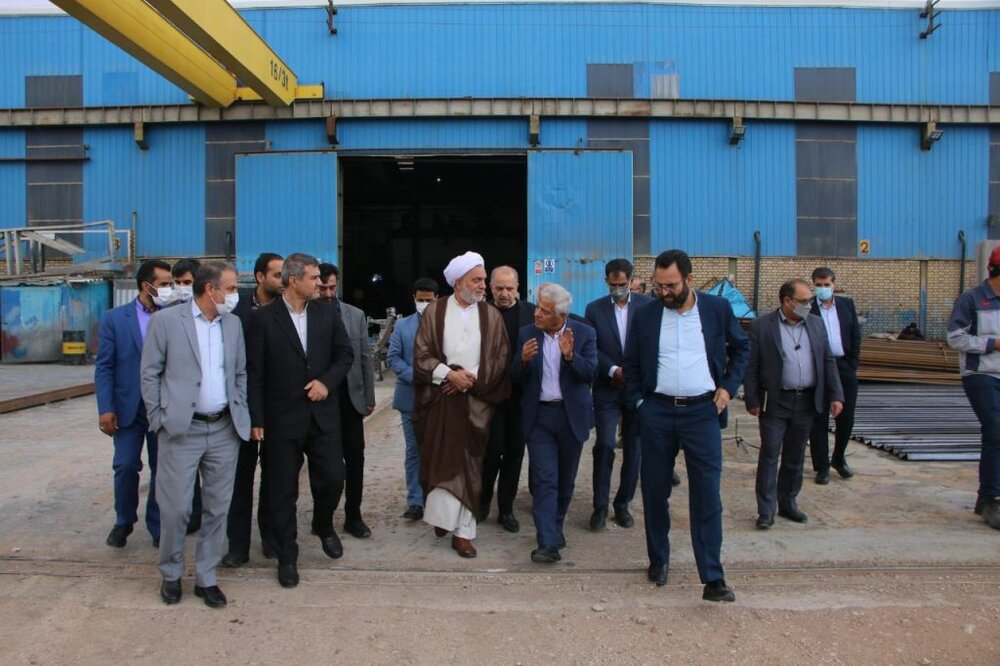 جلوگیری از بیکاری ۲۱ هزار نیروی متخصص و کارگر در استان کرمان