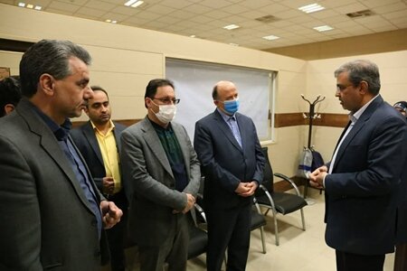 بازدید معاون تحقیقات و فناوری وزارت بهداشت از زیرساخت های سلامت یزد
