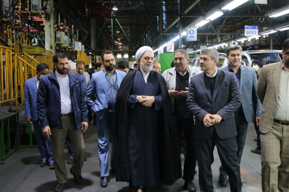 مشکل عمده شرکت های خودروسازی در حوزه گمرکی است