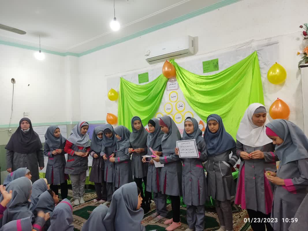 برپایی اجلاسیه نماز دبستان نرجس خاتون شهر لامِرد