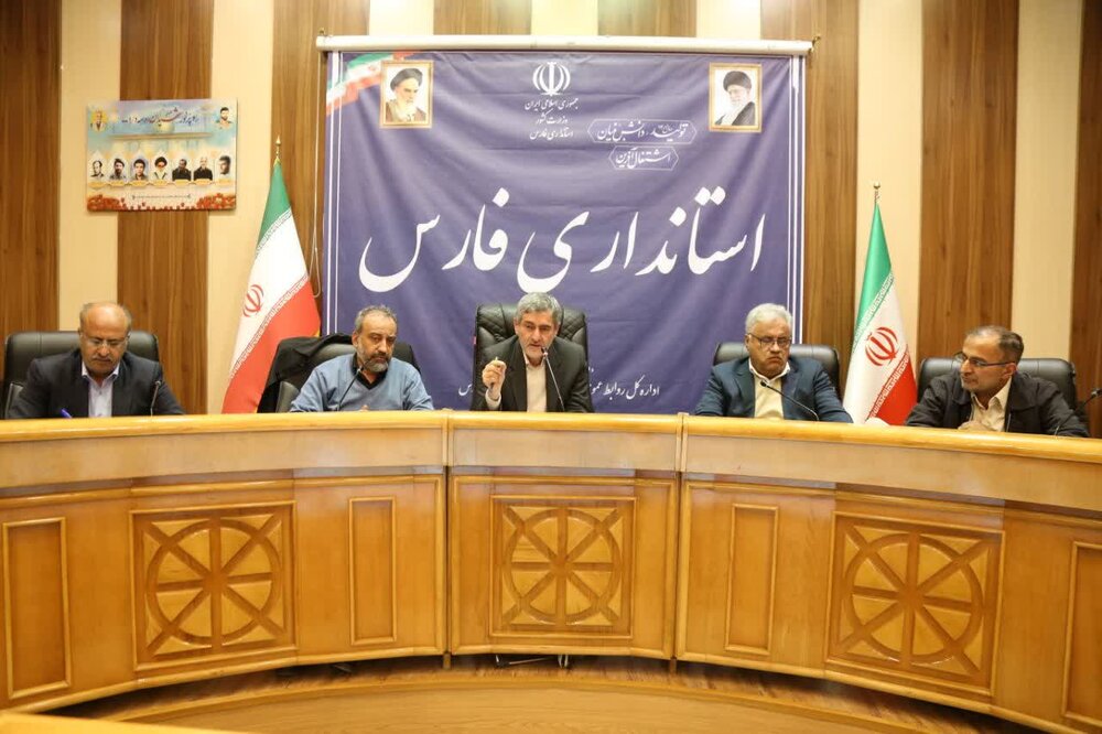 استاندار فارس: شهر تابناک لامرد نباید به شهر آهن آلات تبدیل شود